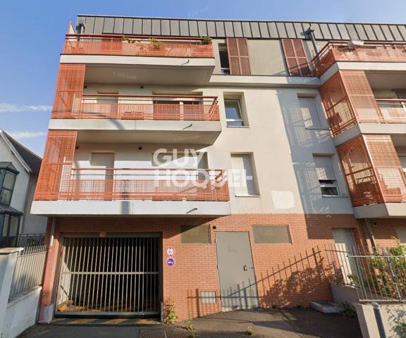 Parking / box L Hay Les Roses 12.5 m2