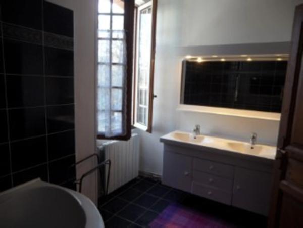 Dpt Tarn (81), à vendre SOUAL immeuble