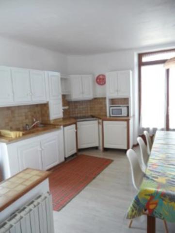 Dpt Tarn (81), à vendre SOUAL immeuble