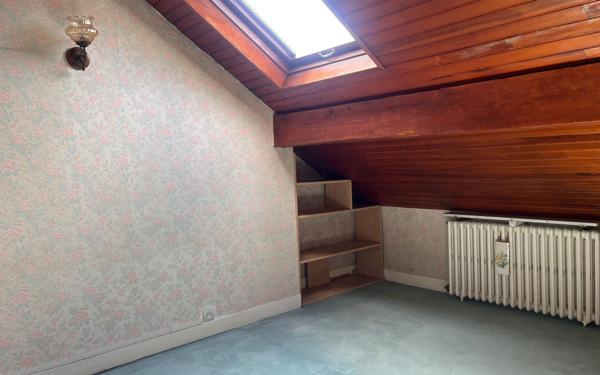 Maison à vendre    6 pièces • 128,05 m2 Savigny-sur-Orge