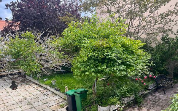 Maison à vendre    6 pièces • 128,05 m2 Savigny-sur-Orge