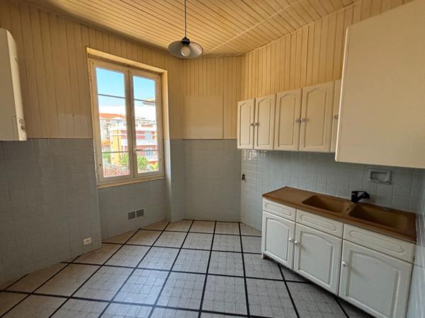 3 PIECES - QUARTIER DE L'EVECHE