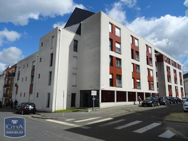 Appartement à louer 1 pièce 27.66m² Laval (53000)