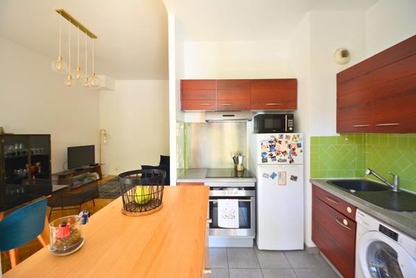 Appartement Cachan 3 pièce(s) 65.84 m2