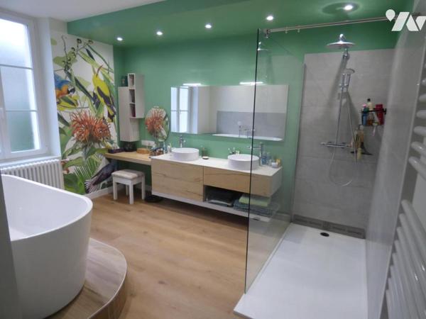 MAISON - A VENDRE - MONTOIRE/ LOIR (41800)