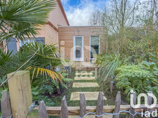 Maison 6 pièces de 101 m² à Bailly-Romainvilliers (77700)