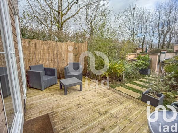 Maison 6 pièces de 101 m² à Bailly-Romainvilliers (77700)