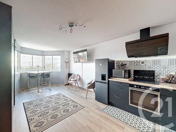Appartement Studio Cabine à vendre  1 pièce - 23 m 2   ARCACHON  - 33