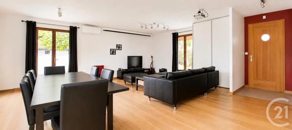 Maison à vendre  6 pièces - 98 m 2   SALLEBOEUF  - 33