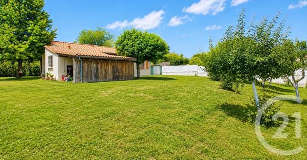 Maison à vendre  6 pièces - 98 m 2   SALLEBOEUF  - 33