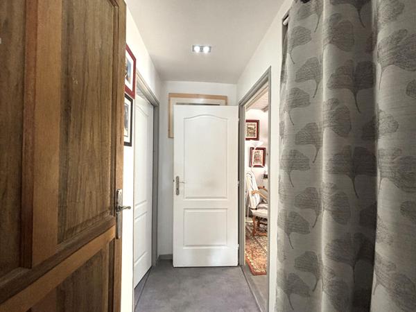 UNIQUE ! Charme et caractère au coeur d'un ancien corps de ferme rénové