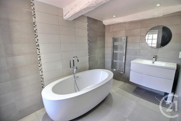 Maison à vendre  5 pièces - 248,39 m2 LE ROURET - 06