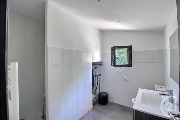 Maison à vendre  5 pièces - 248,39 m2 LE ROURET - 06