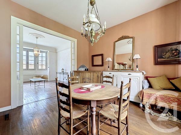 Maison à vendre  5 pièces - 132 m 2   PERIGUEUX  - 24