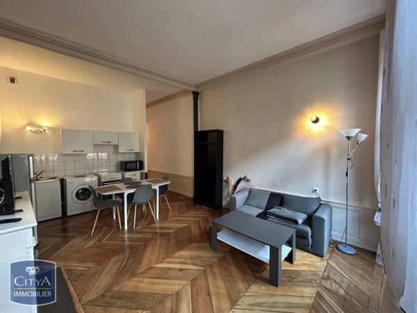 Appartement à louer 2 pièces 39.18m² Riom (63200)