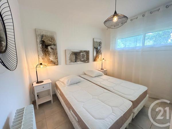 Appartement T2 à vendre  2 pièces - 43,27 m2 CAVALAIRE SUR MER - 83