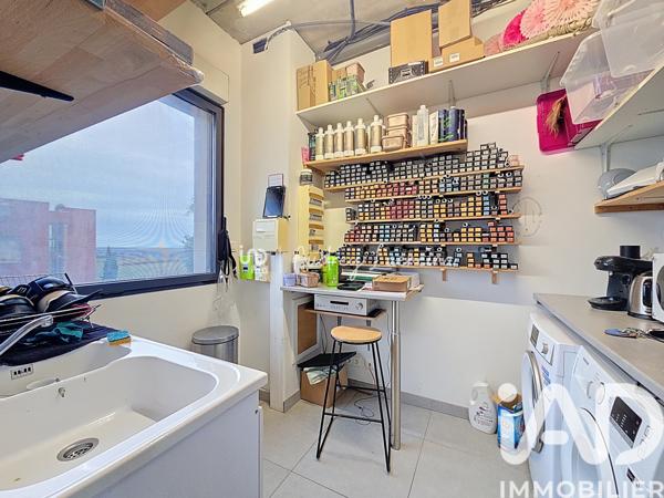 Esthétique, Coiffure​ à vendre 58 m² Boujan-sur-Libron