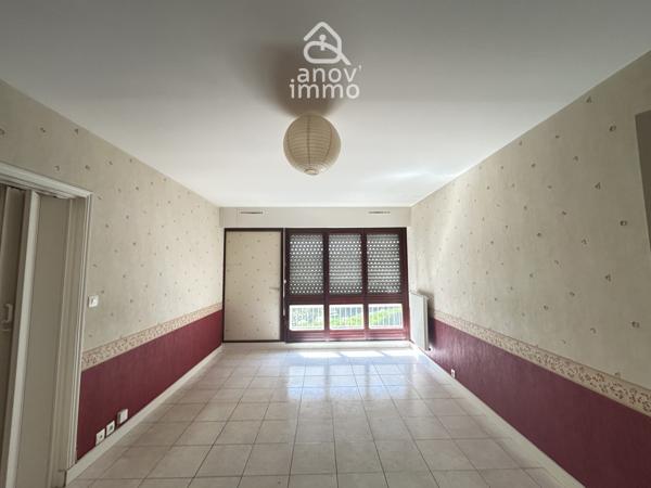 Appartement
                                                                                                                                                                                                                                                                                                                        4 pièce(s)                                                                                                                                                                                                          2 chambre(s)                                                                                                                                                                                                          78.8  m²
