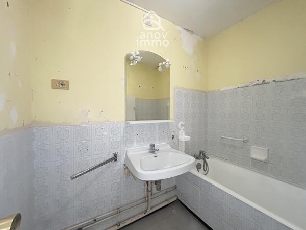 Appartement
                                                                                                                                                                                                                                                                                                                        4 pièce(s)                                                                                                                                                                                                          2 chambre(s)                                                                                                                                                                                                          78.8  m²