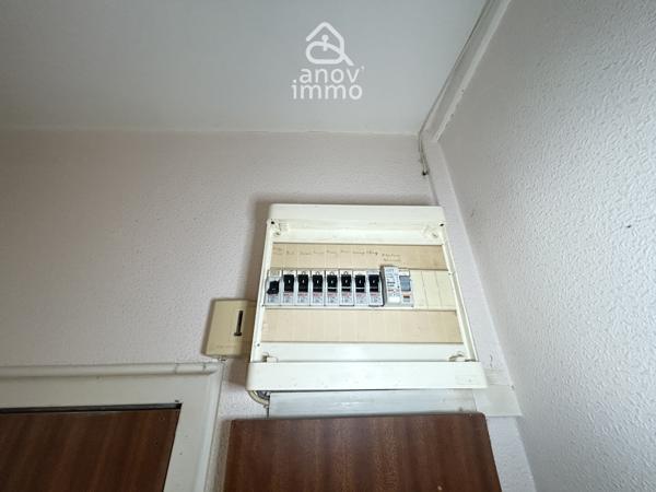 Appartement
                                                                                                                                                                                                                                                                                                                        4 pièce(s)                                                                                                                                                                                                          2 chambre(s)                                                                                                                                                                                                          78.8  m²