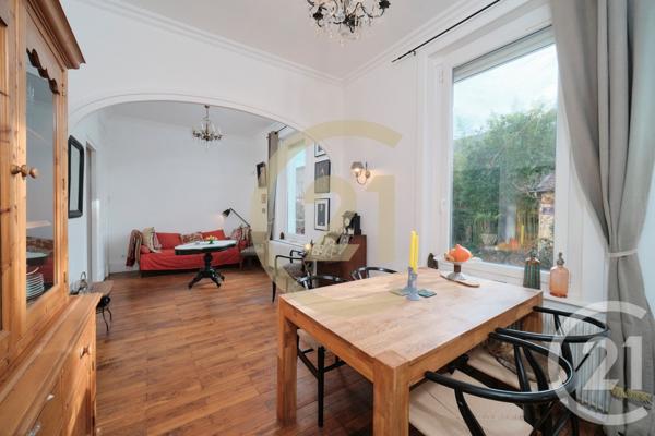 Maison à vendre  4 pièces - 123,57 m2 LYON - 69008