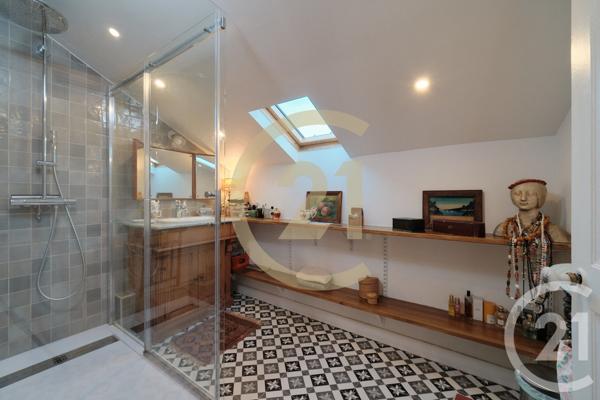 Maison à vendre  4 pièces - 123,57 m2 LYON - 69008