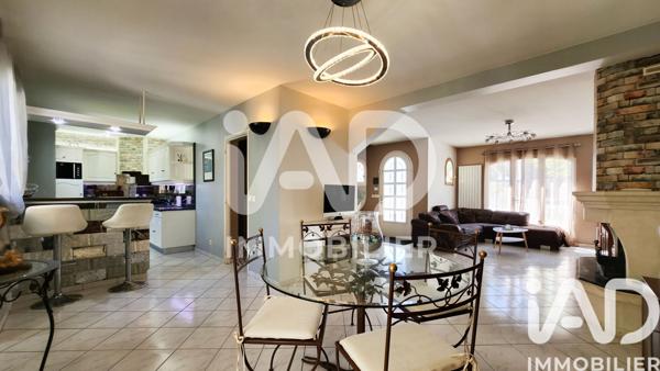 Maison à vendre 7 pièces 148 m² Ozoir-la-Ferrière