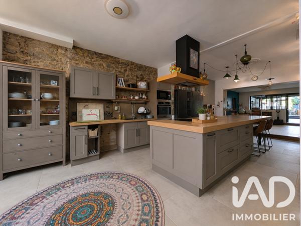 Maison à vendre 7 pièces 230 m² Limoges