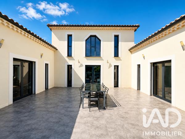 Maison à vendre 5 pièces 200 m² Bagnols-sur-Cèze