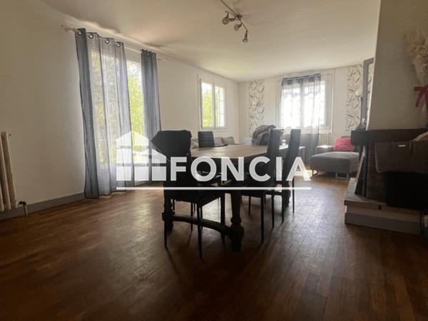 Location Maison 4 pièces 153.2 m² - 31 GRANDE RUE Luceau 72500