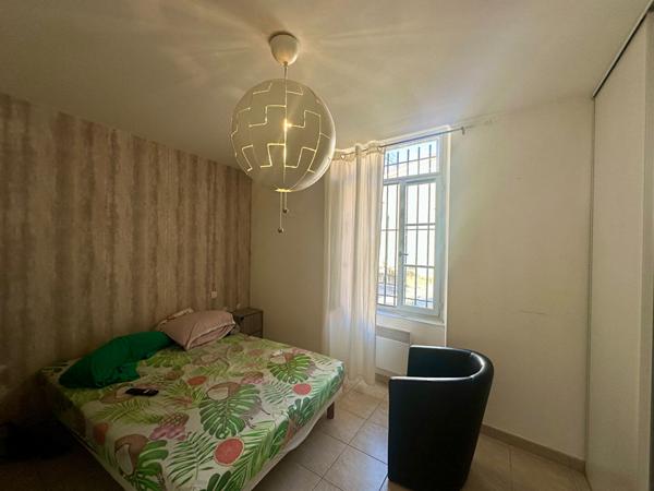 APPARTEMENT AVEC 2 CHAMBRES A CARCASSONNE