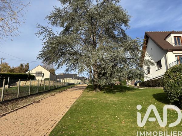 Maison à vendre 11 pièces 253 m² Saint-Fargeau-Ponthierry