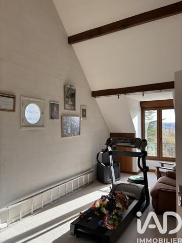 Maison à vendre 11 pièces 253 m² Saint-Fargeau-Ponthierry