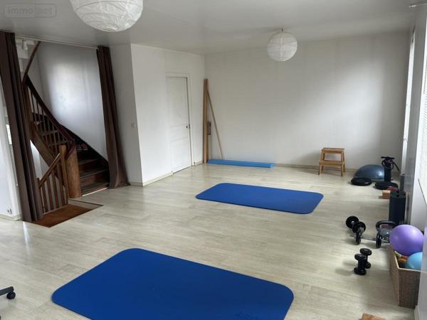 Immeuble à vendre à Guingamp dans les Côtes-d'Armor (22200), ref : 22064-1243