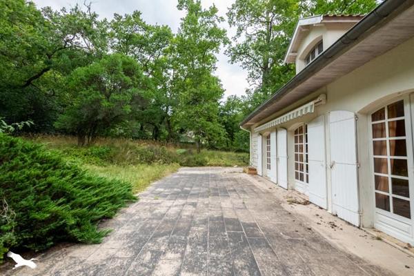 Maison à vendre |  Cénac |  9 pièces | 326 m²