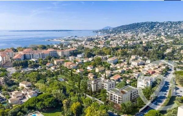 Appartement F3 à vendre  3 pièces - 58,55 m 2   ANTIBES  - 06