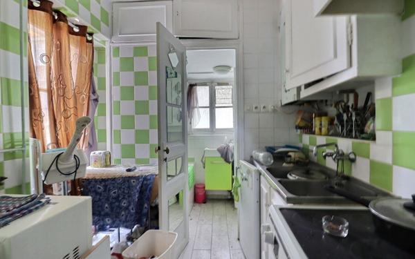 Appartement à vendre    1 pièce • 23,95 m2 Paris 18