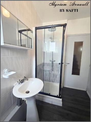 Bel ensemble immobilier avec maison d'habitation et grange