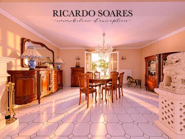 60700 PONT-SAINTE-MAXENCE - MAISON FAMILIALE 195 m² AU SOL / 4/5 CHAMBRES / PISCINE / DÉPENDANCE 50 m² / TERRAIN 1876 m²