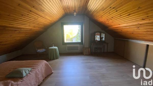 Domaine 5 pièces de 180 m² à Allouis (18500)