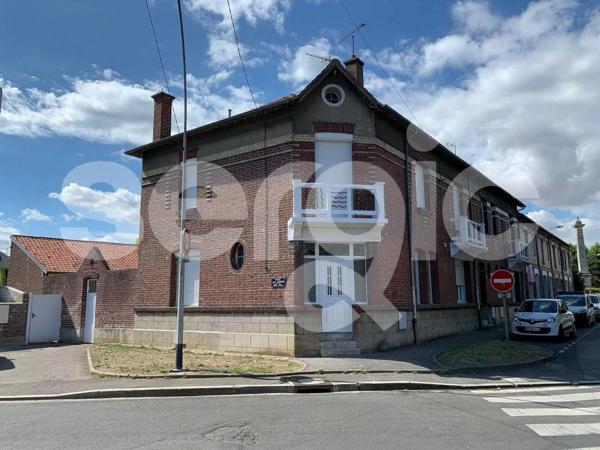 Location 5 Pieces 91 60400 Noyon 43 0622 01 0001