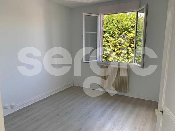 Location 5 Pieces 91 60400 Noyon 43 0622 01 0001