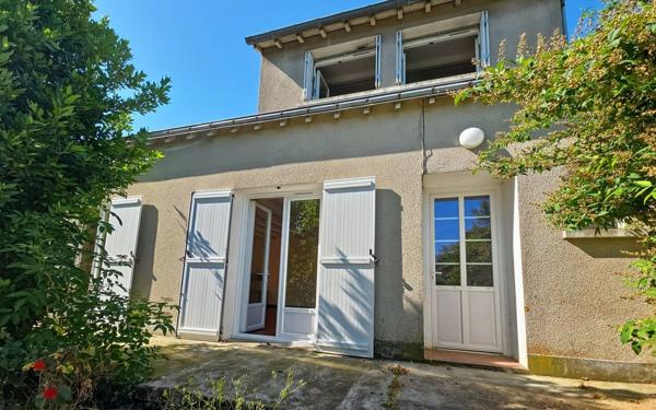 Maison à vendre    7 pièces •  Toury