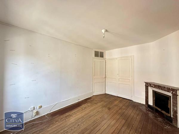 Appartement à louer 2 pièces 62.24m² Saint-Laurent-sur-Saône (01750)
