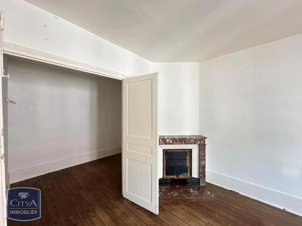 Appartement à louer 2 pièces 62.24m² Saint-Laurent-sur-Saône (01750)