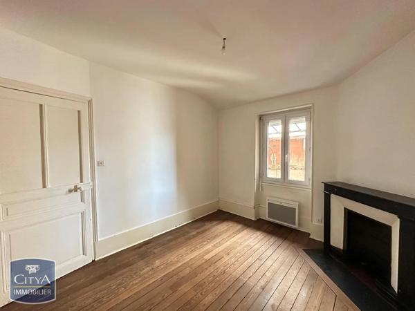 Appartement à louer 2 pièces 62.24m² Saint-Laurent-sur-Saône (01750)