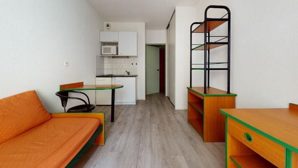 Appartement à louer    1 pièce •  Lyon 7