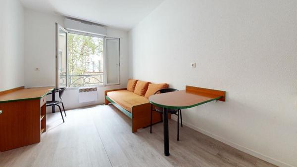 Appartement à louer    1 pièce •  Lyon 7