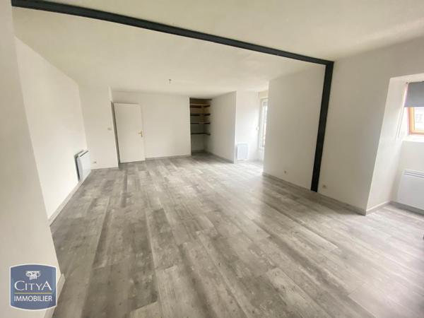 Appartement à louer 3 pièces 75.7m² Valenciennes (59300)