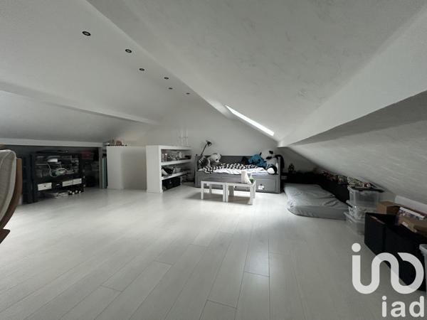 Maison à vendre 5 pièces 140 m² Châlons-en-Champagne